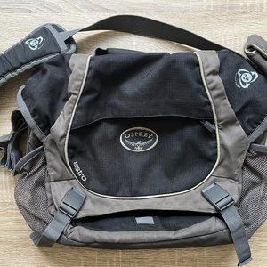 Osprey Atmos messenger bag